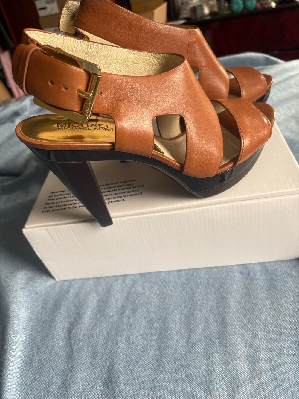 Michael Kors Tan Leather High Heel Slingback Sandals Platform 1in, heels 4 inch - Picture 2 of 9